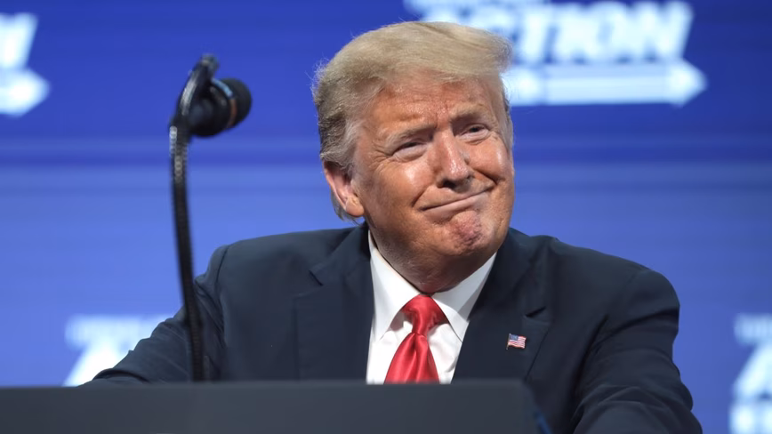 Trump Media Abandons Spinoff, Pursues $6B Fusion Merger