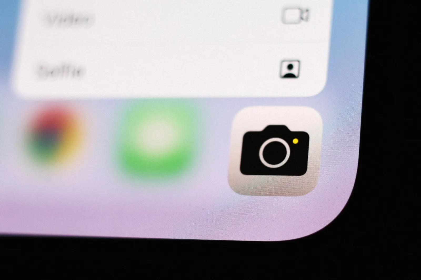 Apple’s iPhone Camera App Is Getting an AI Upgrade in iOS 27
